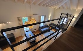 Suite 38